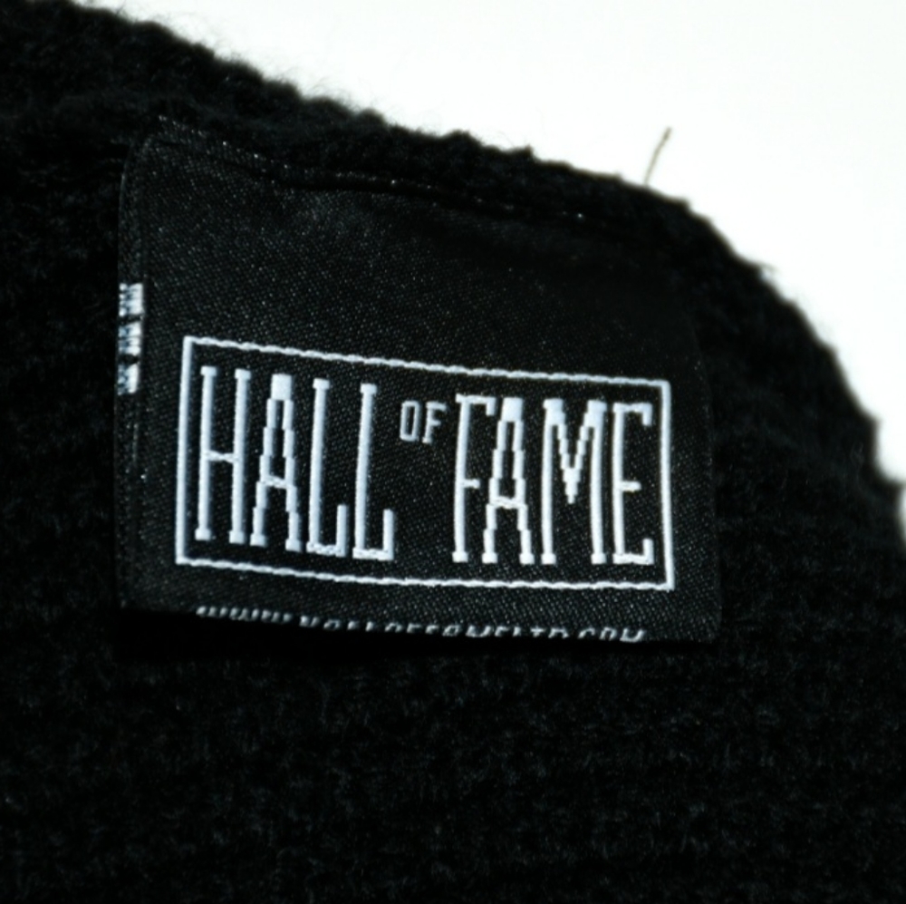 Fame & Diamond Beanie Bundle - Picture 3 of 5